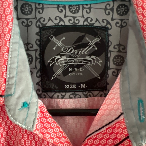 Drill NYC coral and white button down shirt size medium - Picture 3 of 3